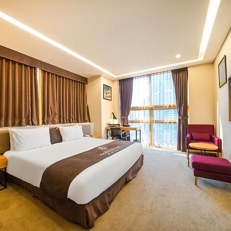 Gloucester Hotel Inczhon Zewnętrze zdjęcie