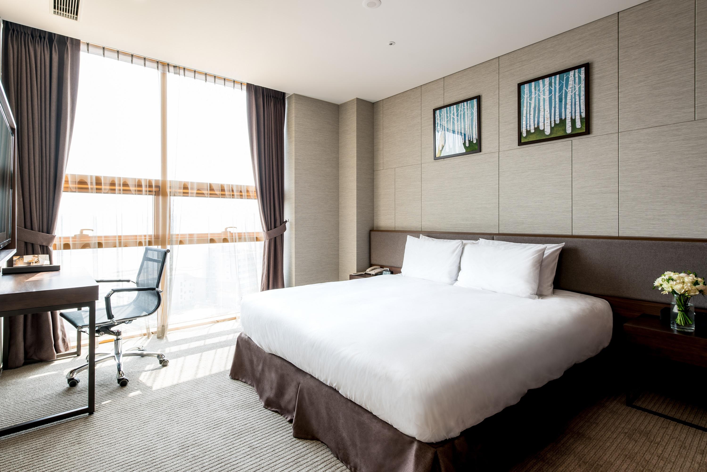 Gloucester Hotel Inczhon Zewnętrze zdjęcie