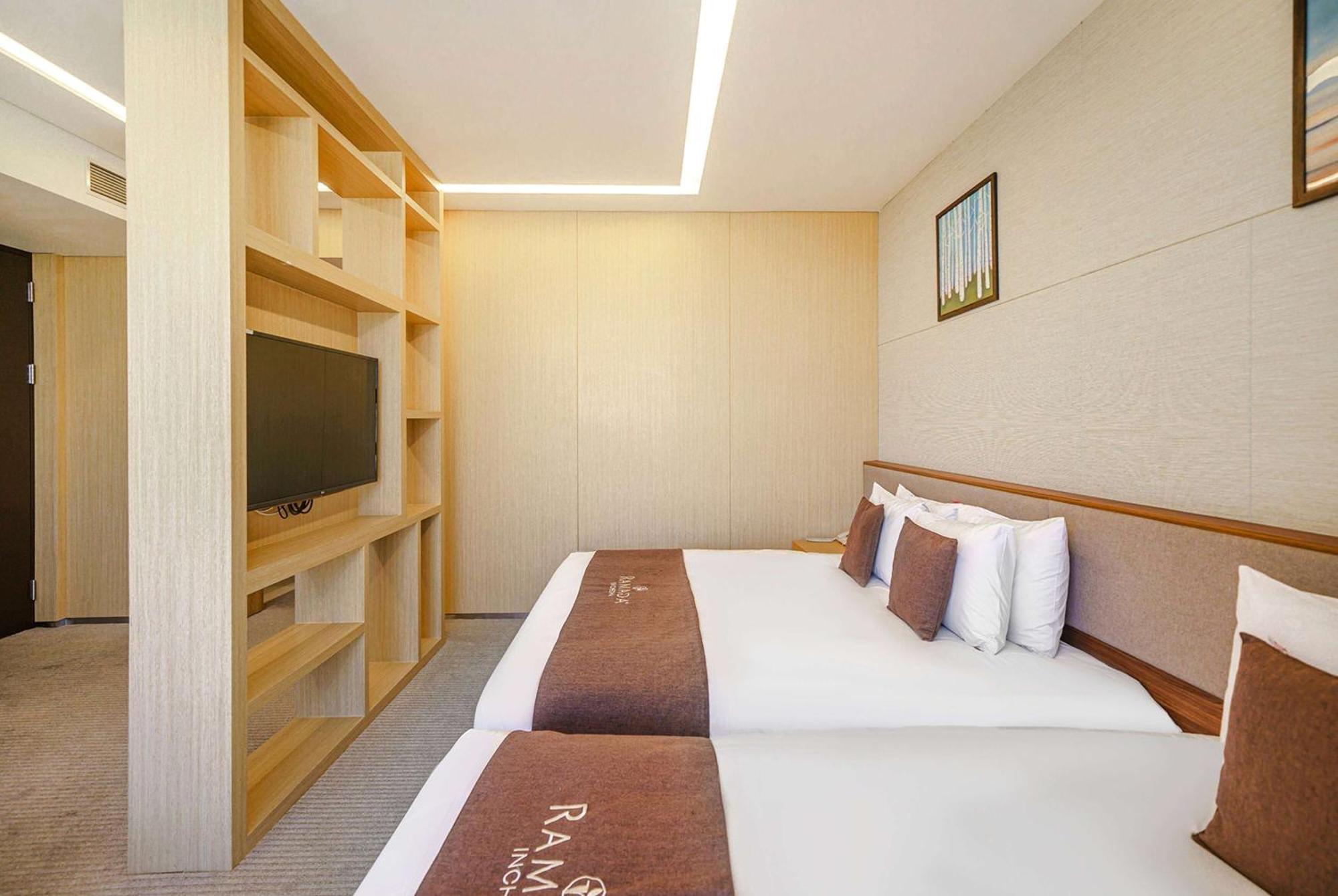 Gloucester Hotel Inczhon Zewnętrze zdjęcie