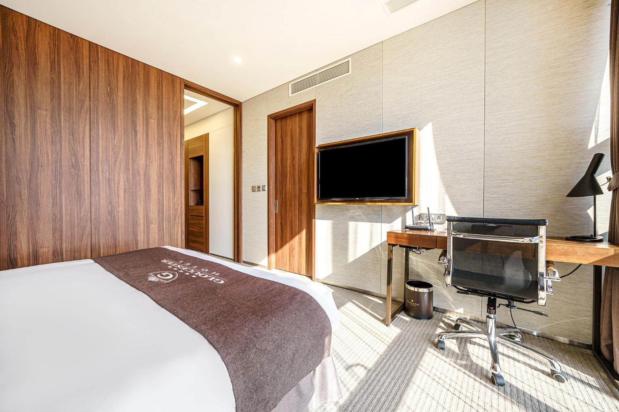 Gloucester Hotel Inczhon Zewnętrze zdjęcie