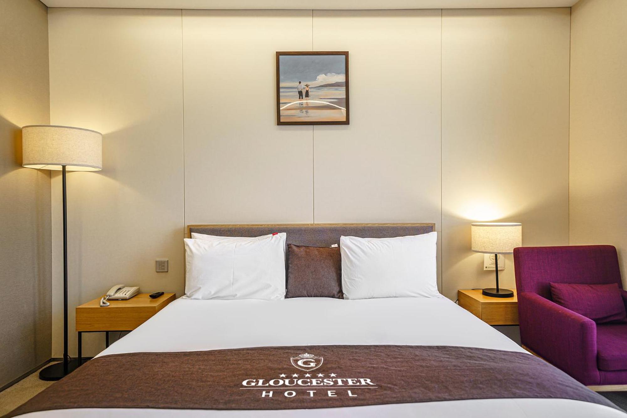Gloucester Hotel Inczhon Zewnętrze zdjęcie