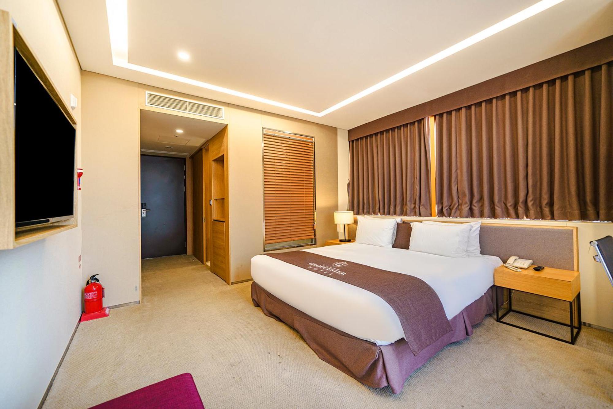 Gloucester Hotel Inczhon Zewnętrze zdjęcie