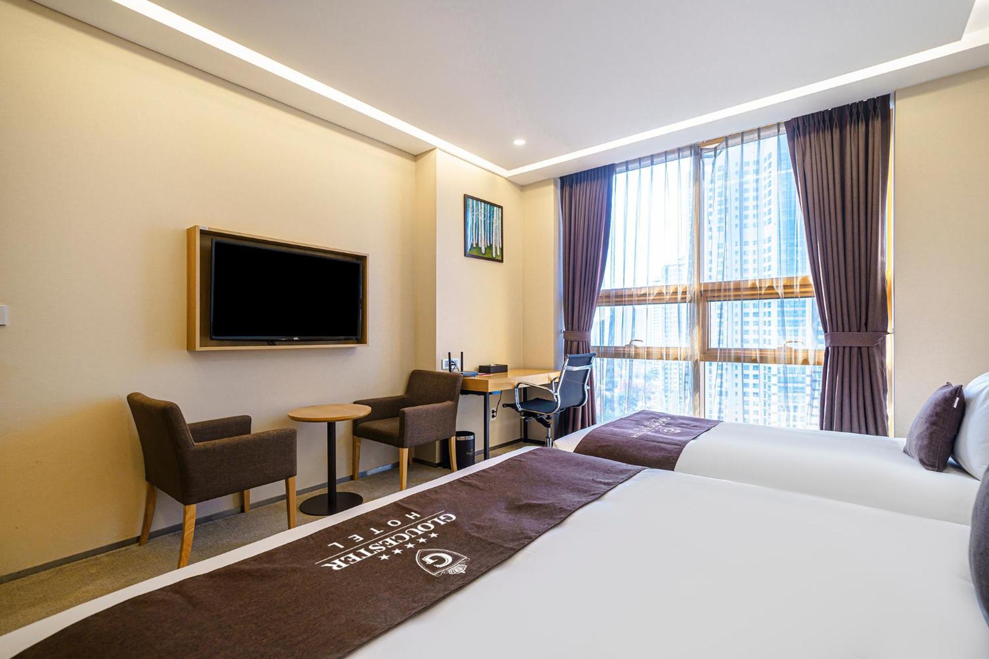 Gloucester Hotel Inczhon Zewnętrze zdjęcie